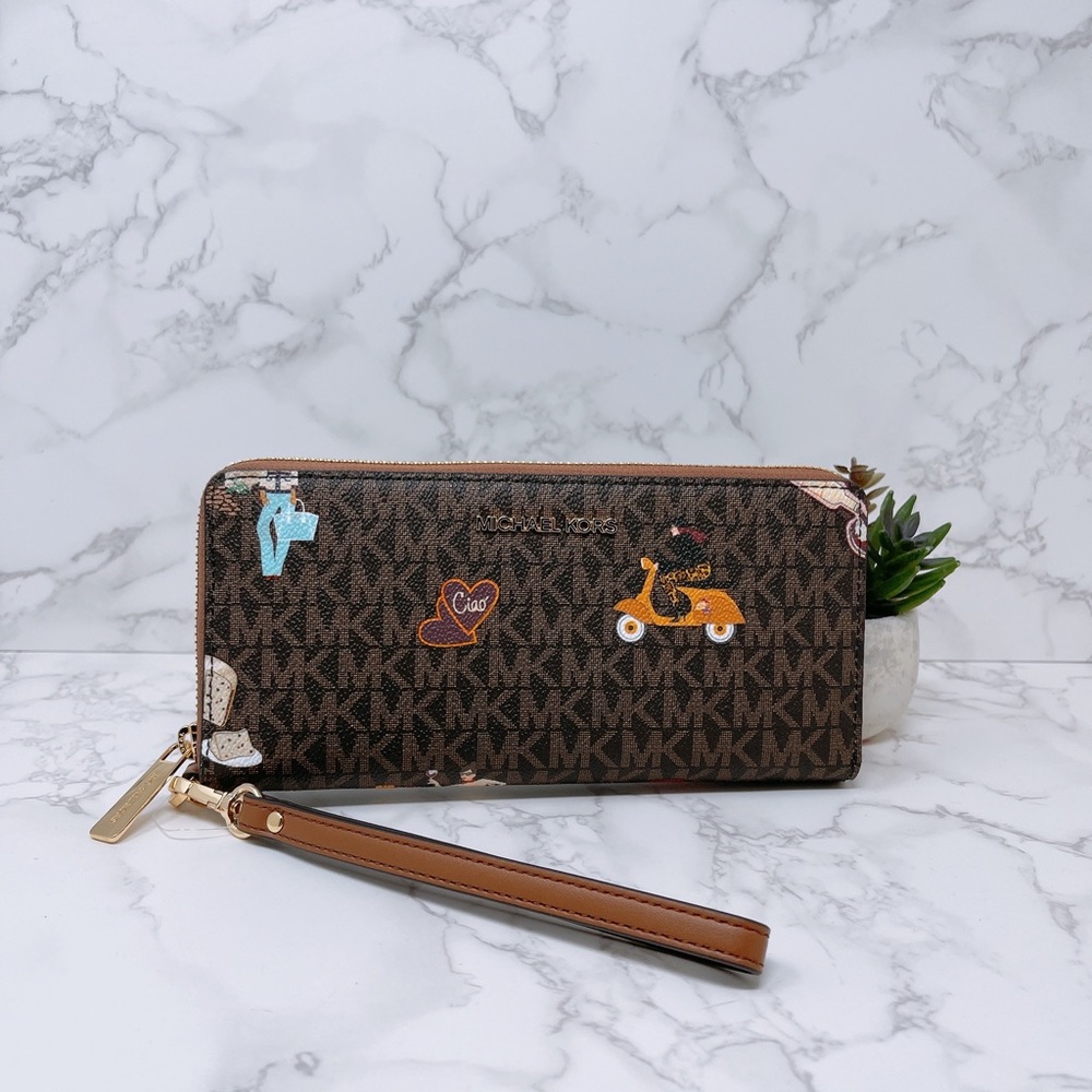 Michael Kors Jet Set Girls Large Zip Wallet